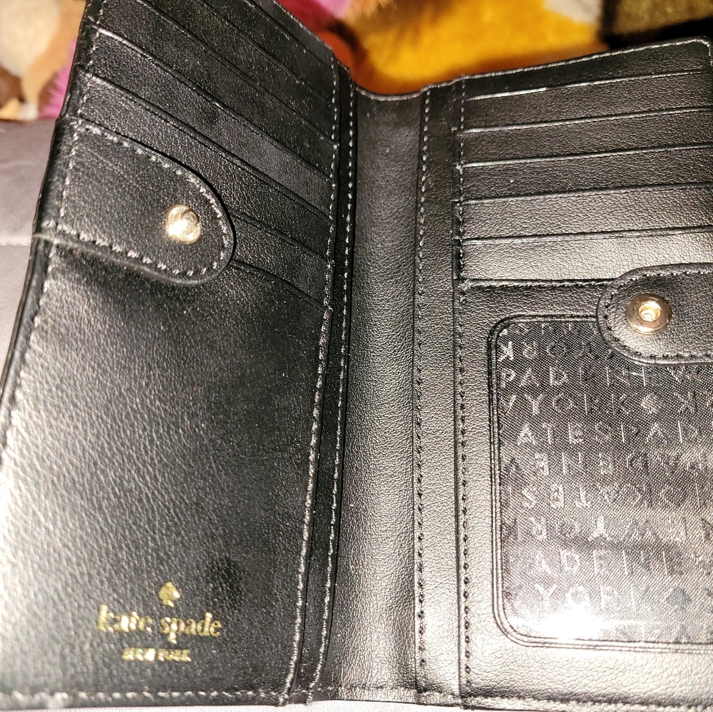 Wallet - Picture 3 of 3